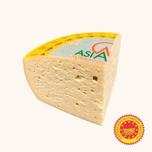 Asiago D.O.P Pressato